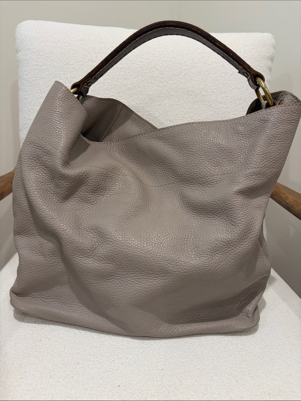 Rabeanco Taupe Pebbled Leather slouchy Bag - Elegant Everyday Tote EUC